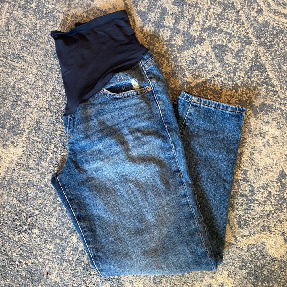 Old Navy Maternity OG Straight leg jean, 4 Short.
